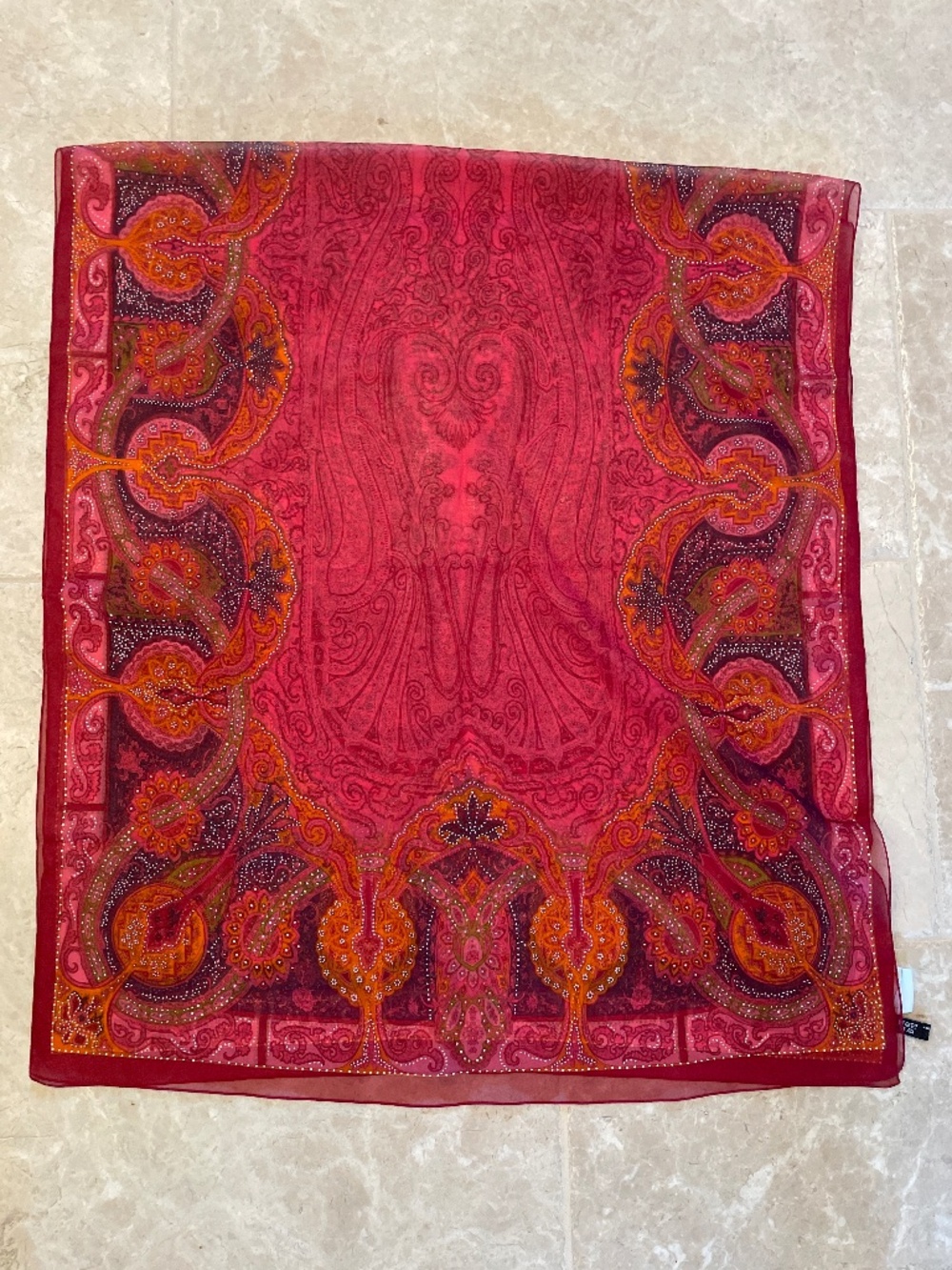 Hot pink Indian type motif designed silk Printemps scarf